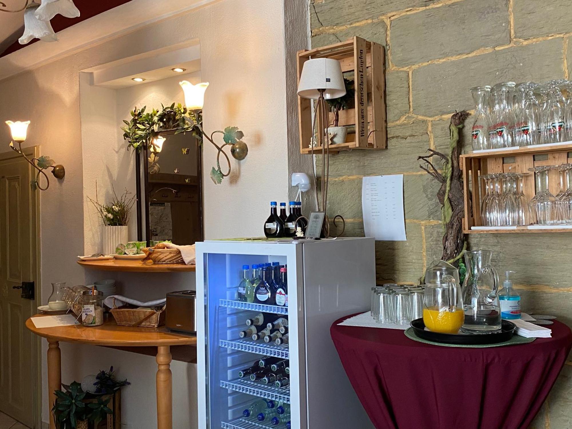 Hotel Weinstube Am Markt Gerolzhofen Kültér fotó