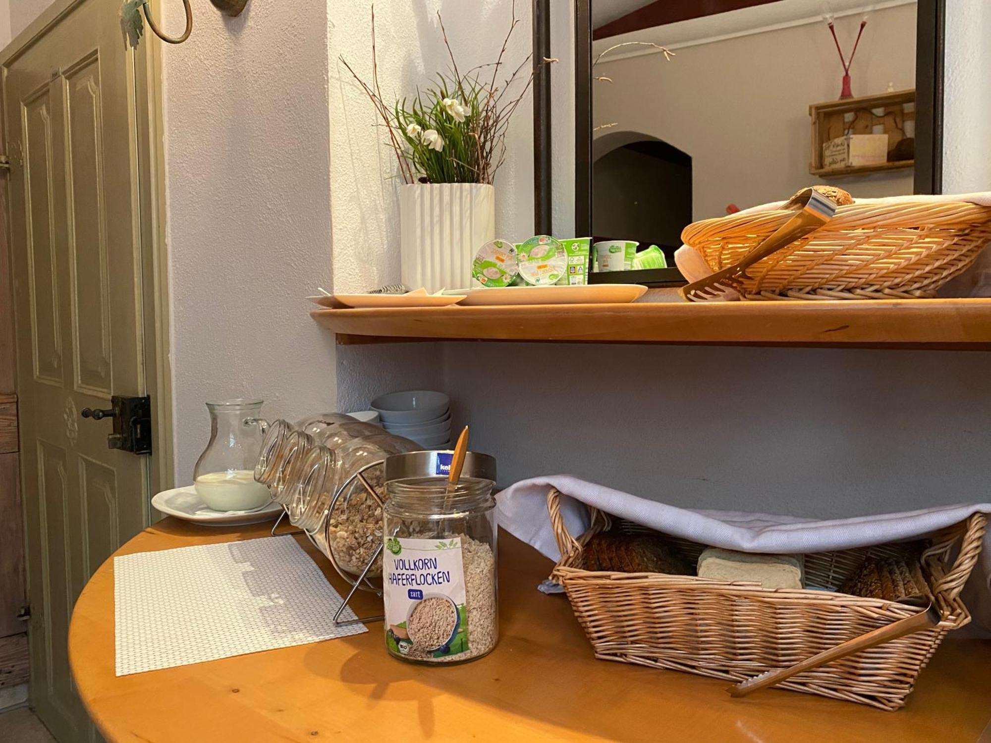 Hotel Weinstube Am Markt Gerolzhofen Kültér fotó