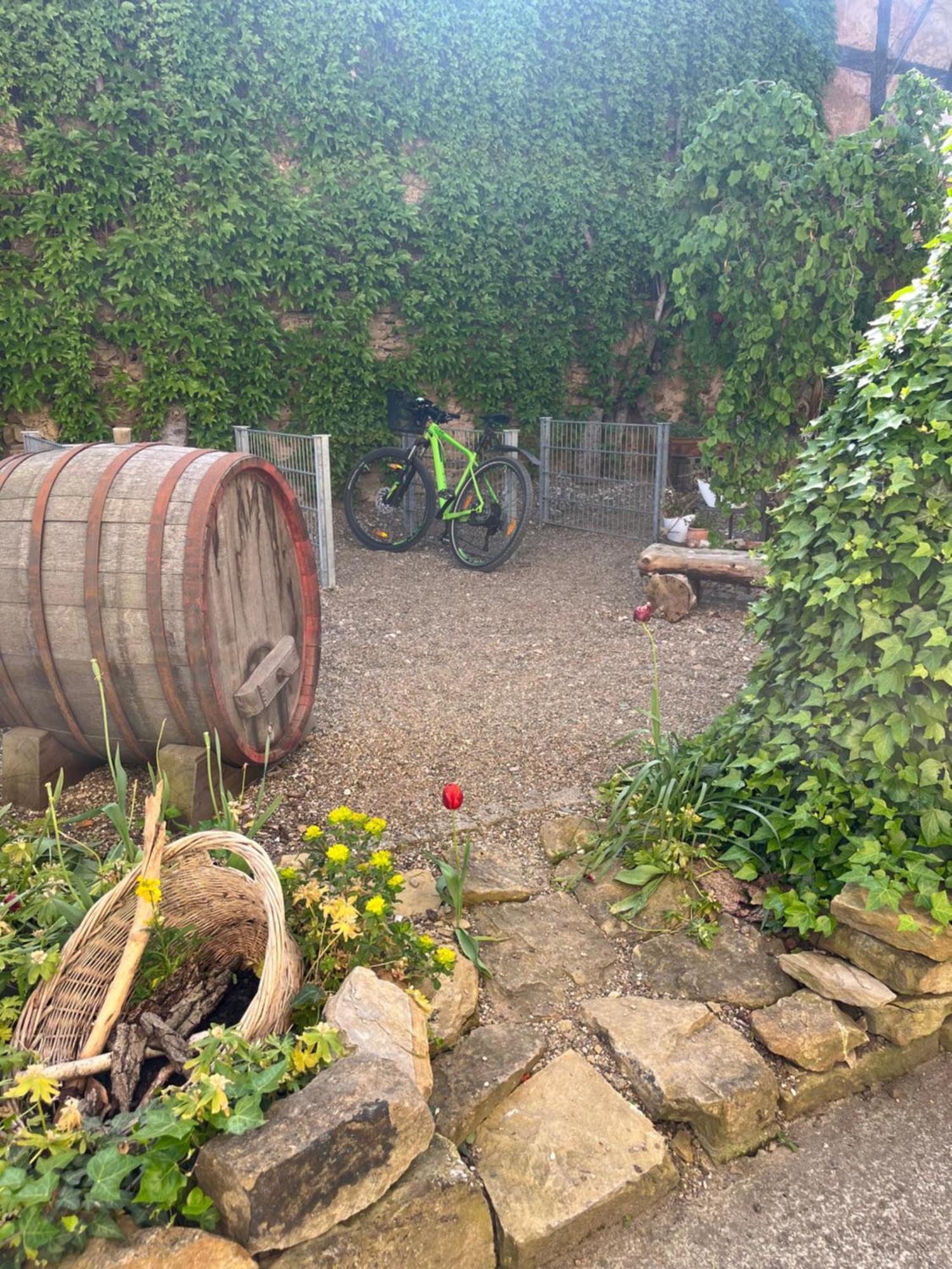 Hotel Weinstube Am Markt Gerolzhofen Kültér fotó