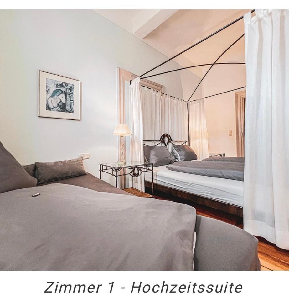 Hotel Weinstube Am Markt Gerolzhofen Kültér fotó