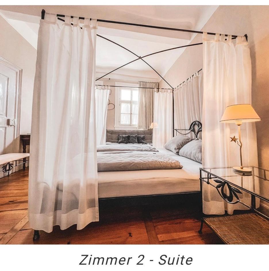 Hotel Weinstube Am Markt Gerolzhofen Kültér fotó
