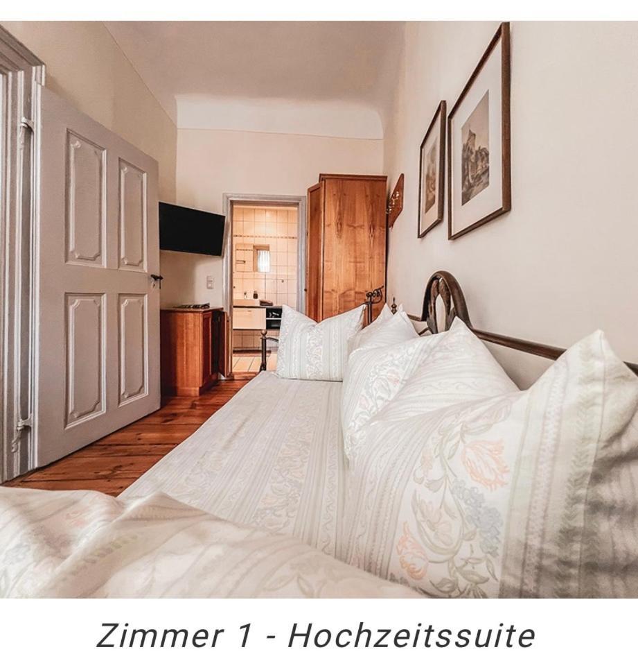 Hotel Weinstube Am Markt Gerolzhofen Kültér fotó